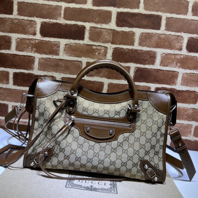 G*u*i top handle bags